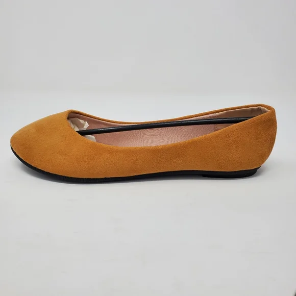 Forever Flexible-23 Tan Flats - Picture 6 of 8